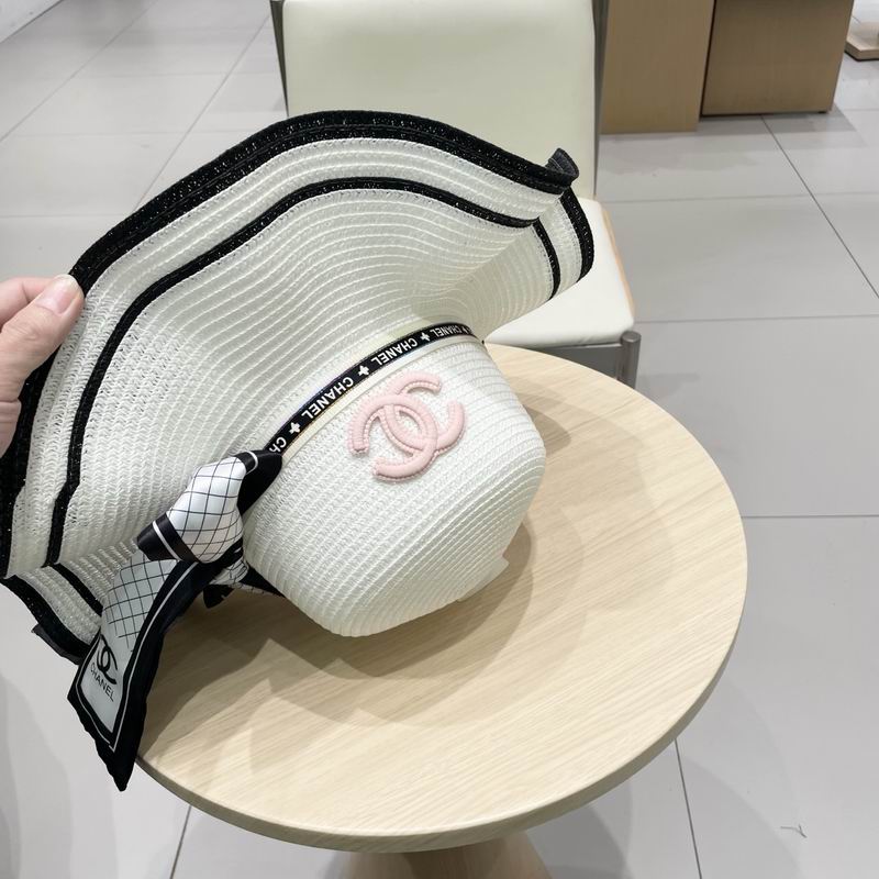 Chanel top hat (202)