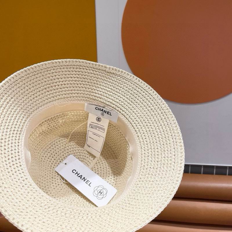 Chanel top hat (206)