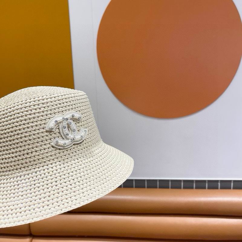 Chanel top hat (208)