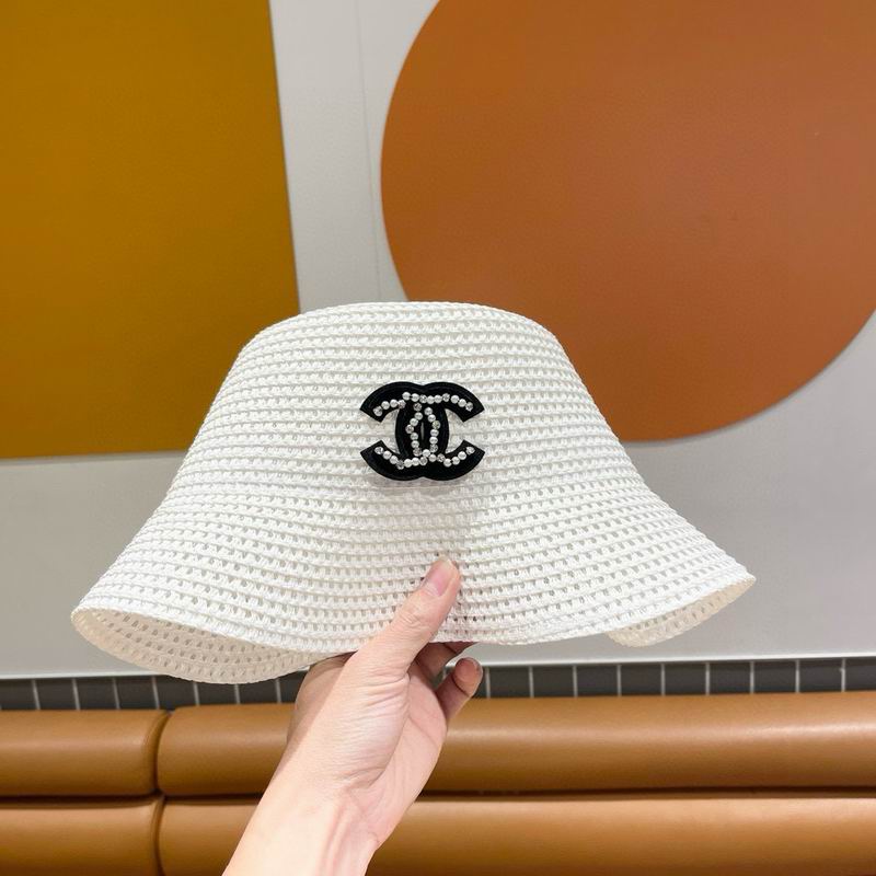 Chanel top hat (214)