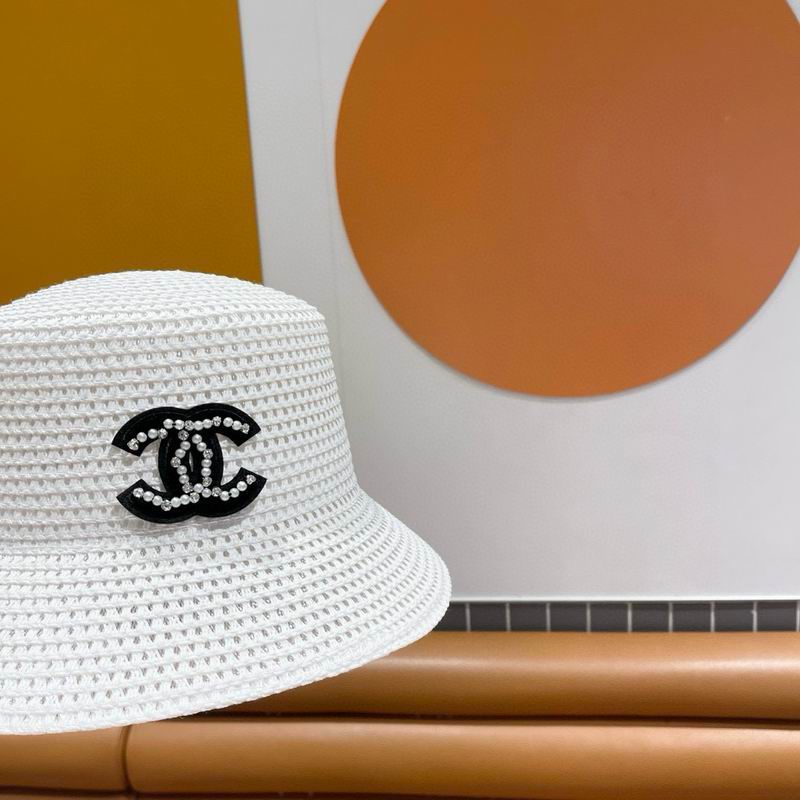 Chanel top hat (217)