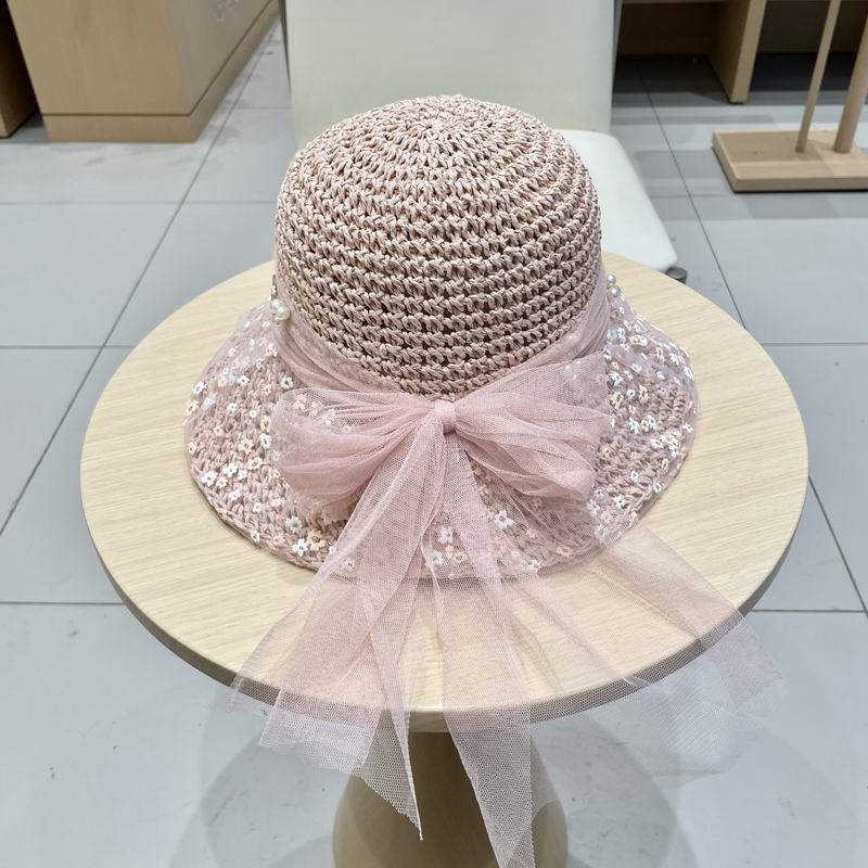 Chanel top hat (220)