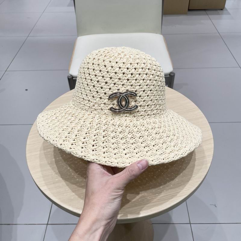 Chanel top hat (230)