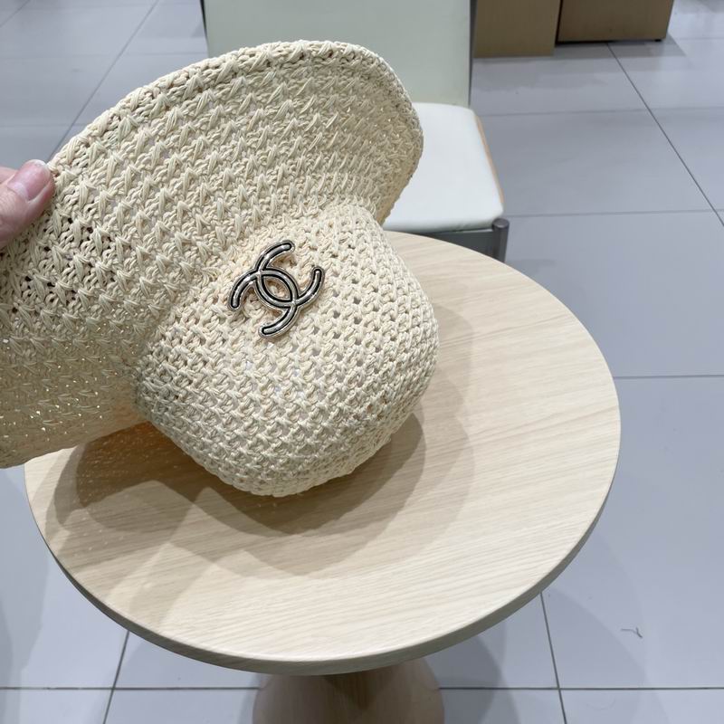 Chanel top hat (231)