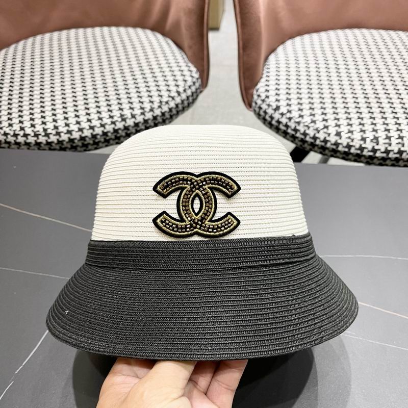 Chanel top hat (240)