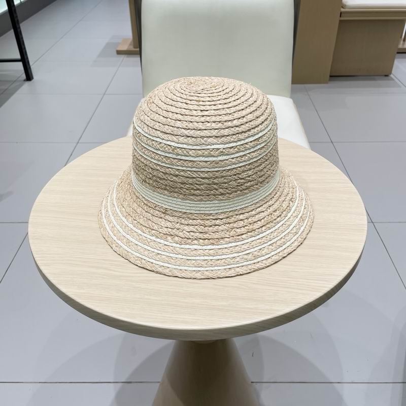 Chanel top hat (240)