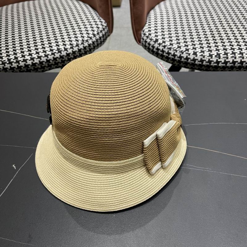 Chanel top hat (260)