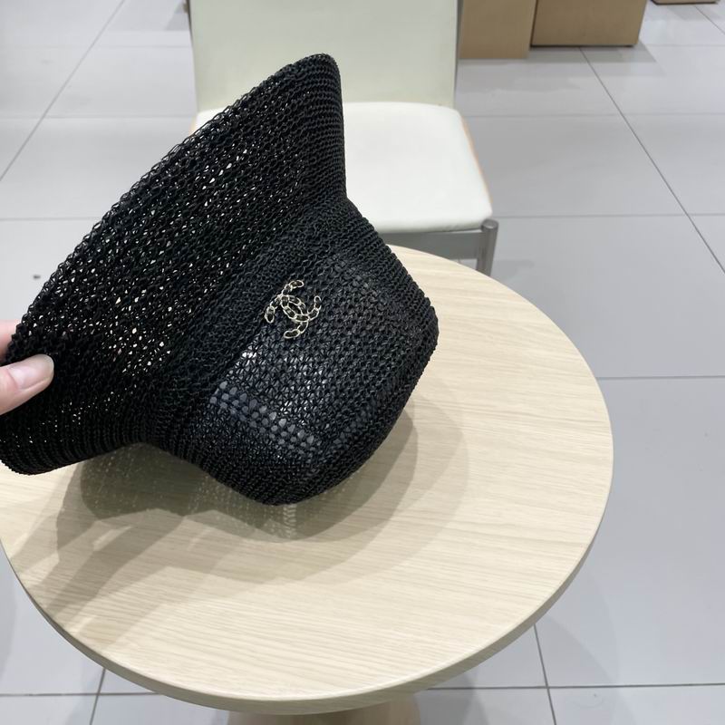 Chanel top hat (260)