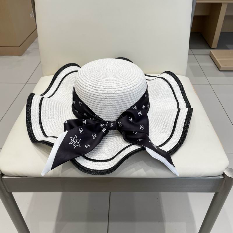 Chanel top hat (280)