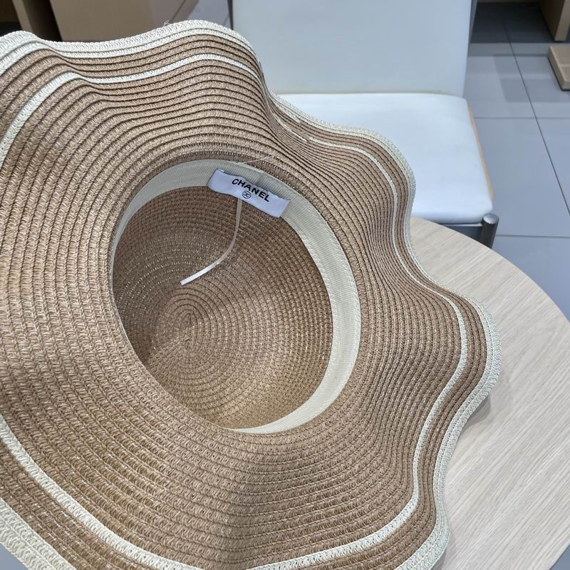 Chanel top hat (290)