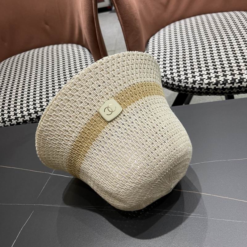 Chanel top hat (298)