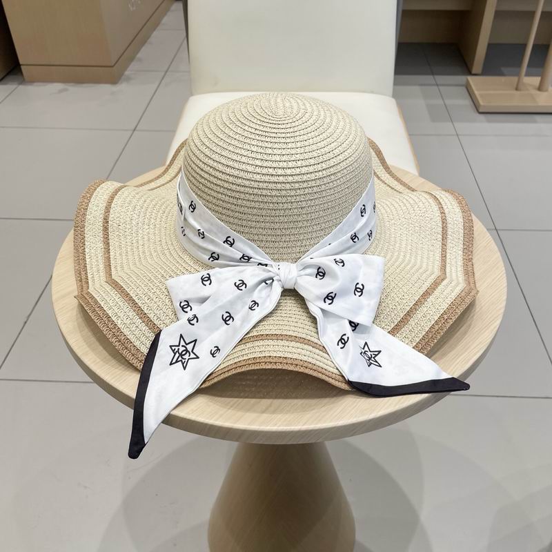 Chanel top hat (305)