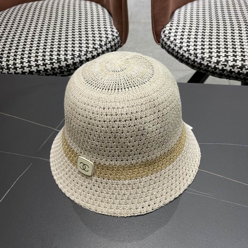 Chanel top hat (305)
