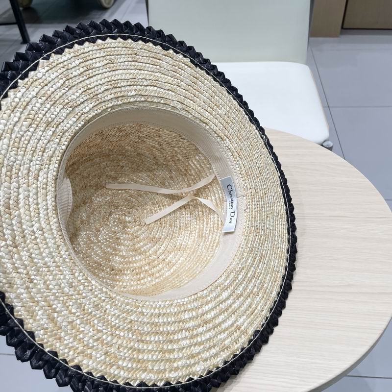 Chanel top hat (307)