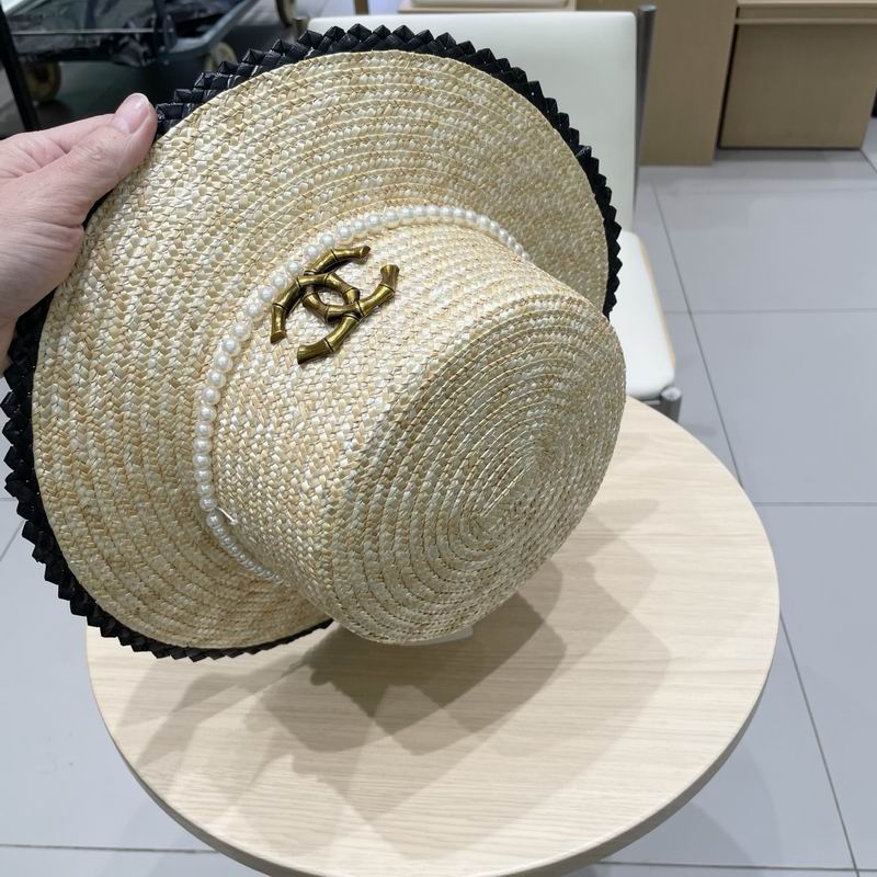 Chanel top hat (310)