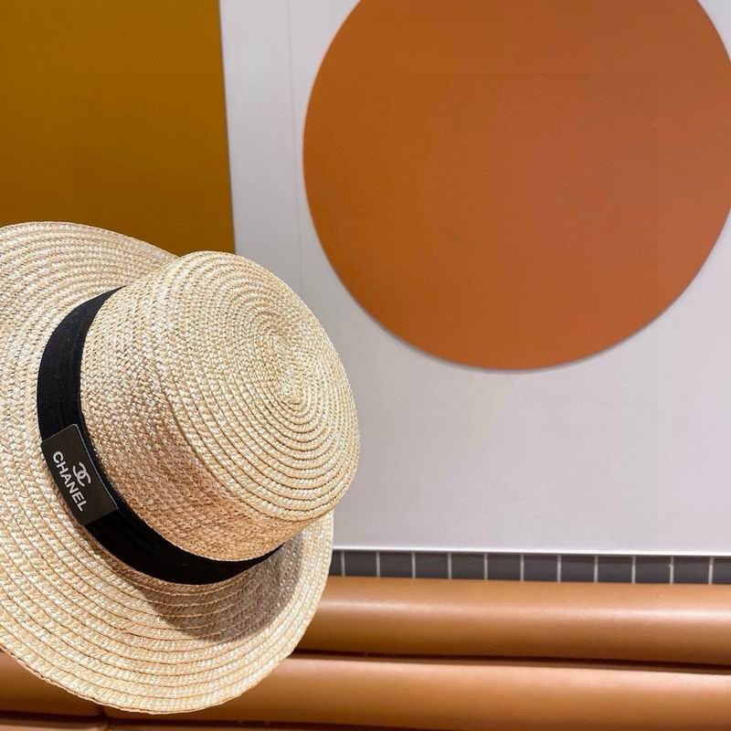 Chanel top hat (312)