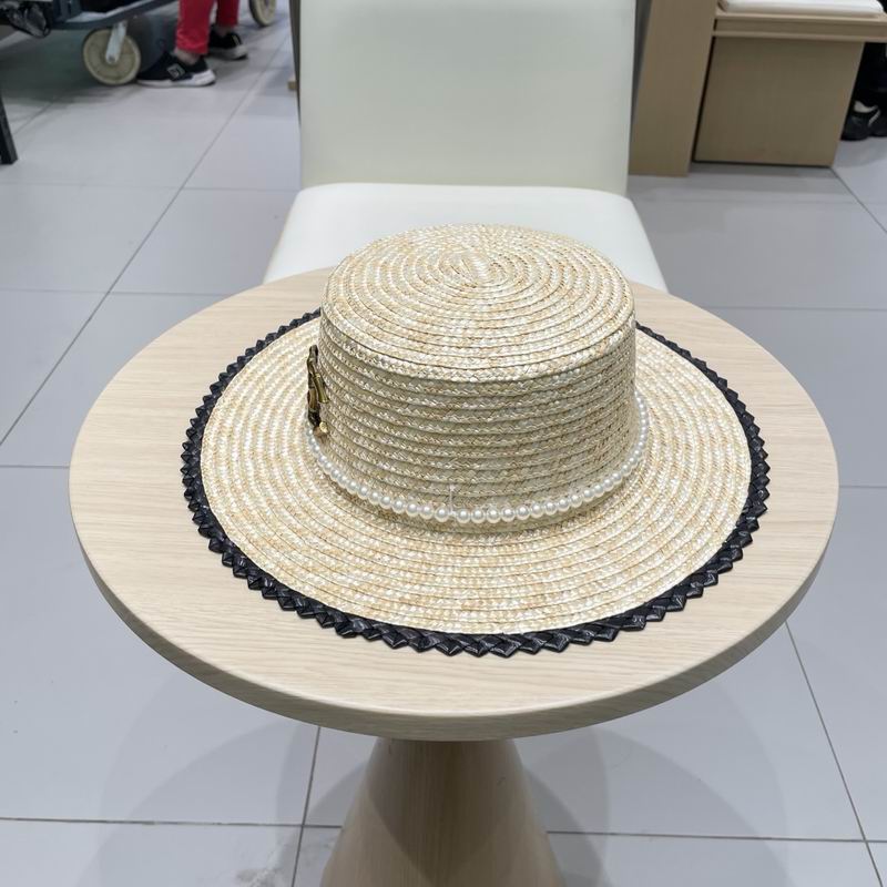 Chanel top hat (315)