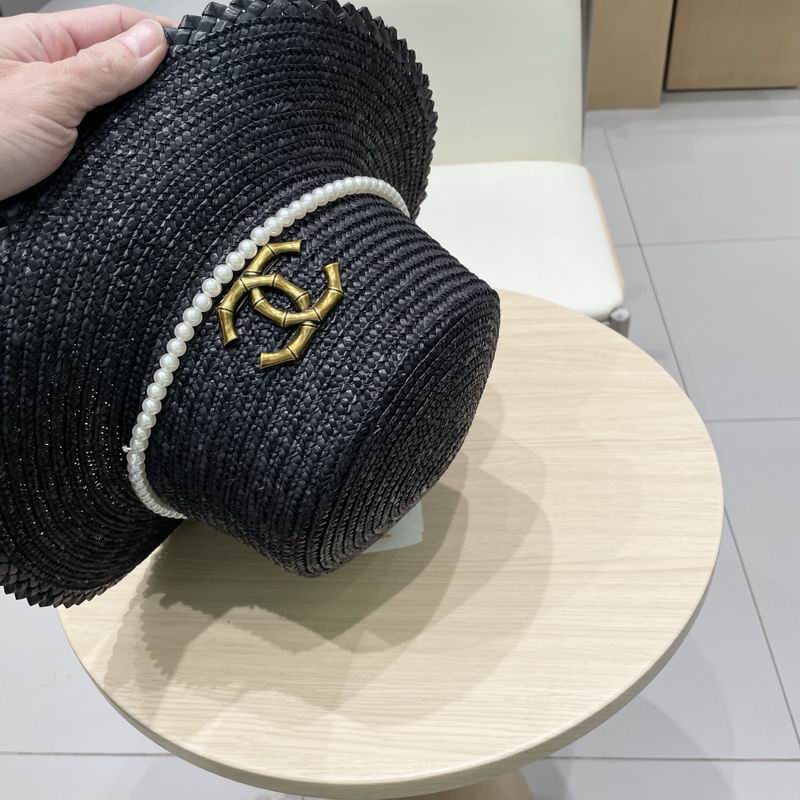 Chanel top hat (320)