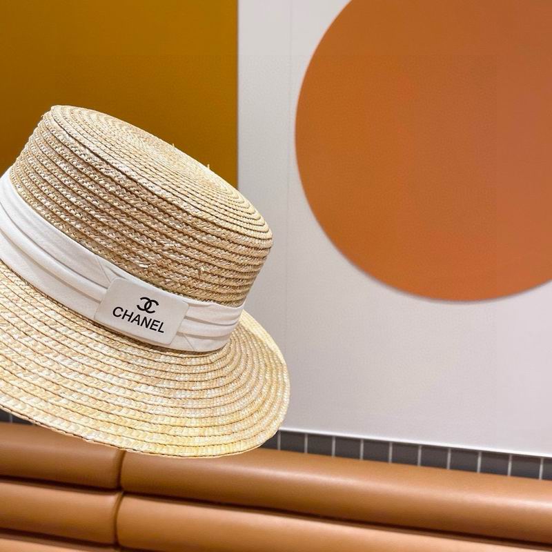 Chanel top hat (332)