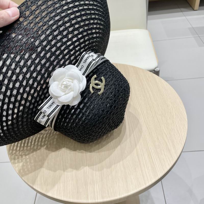 Chanel top hat (336)