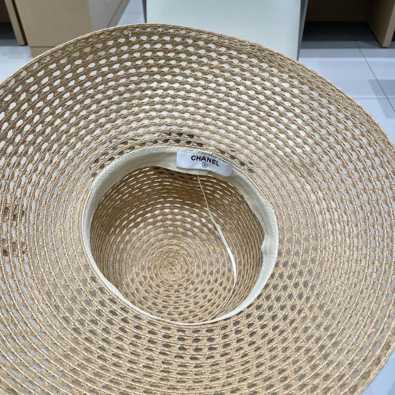 Chanel top hat (342)