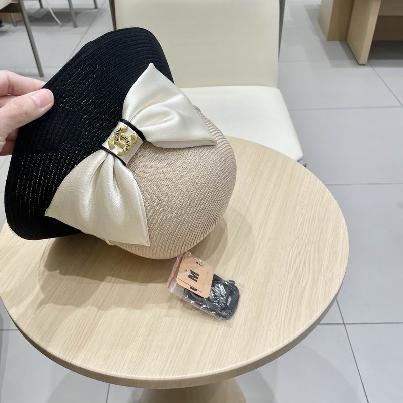 Chanel top hat (354)