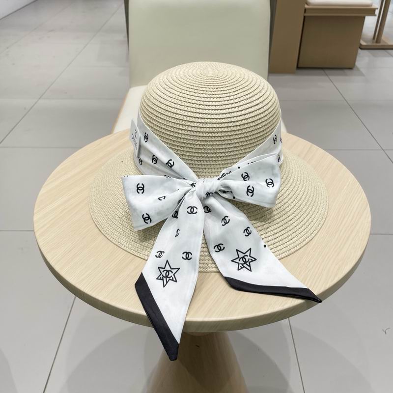 Chanel top hat (355)