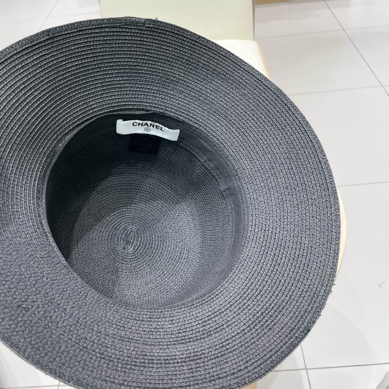 Chanel top hat (374)