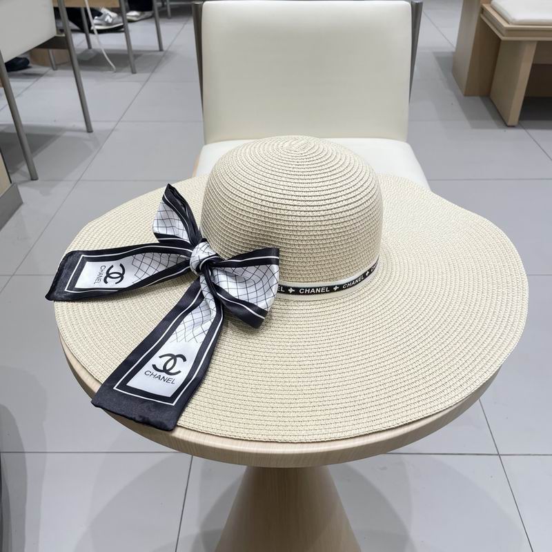 Chanel top hat (385)