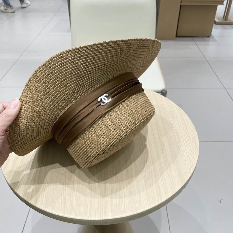 Chanel top hat (386)