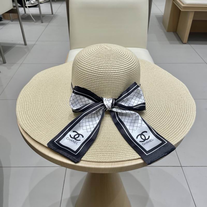 Chanel top hat (386)