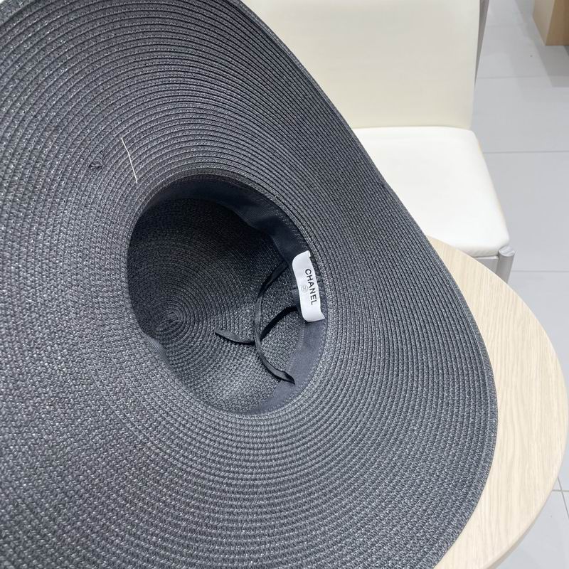 Chanel top hat (387)