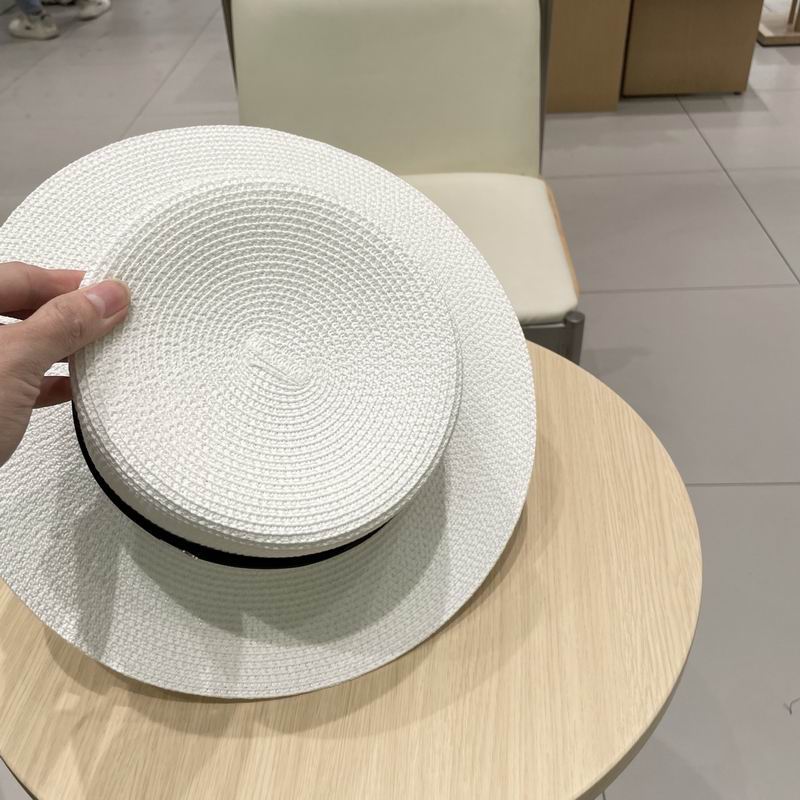 Chanel top hat (395)