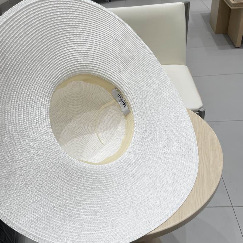 Chanel top hat (396)