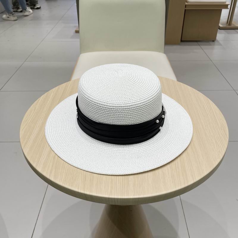 Chanel top hat (399)