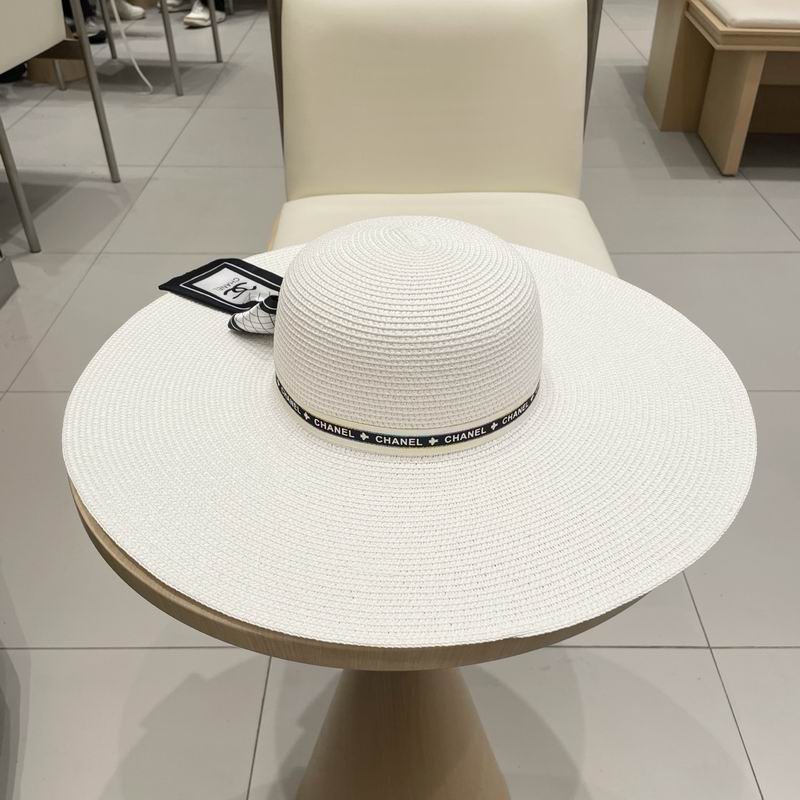 Chanel top hat (402)