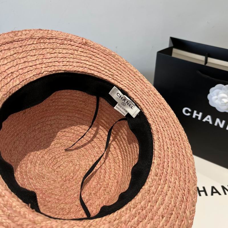 Chanel top hat (405)