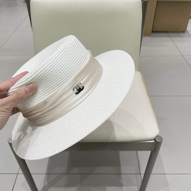 Chanel top hat (411)