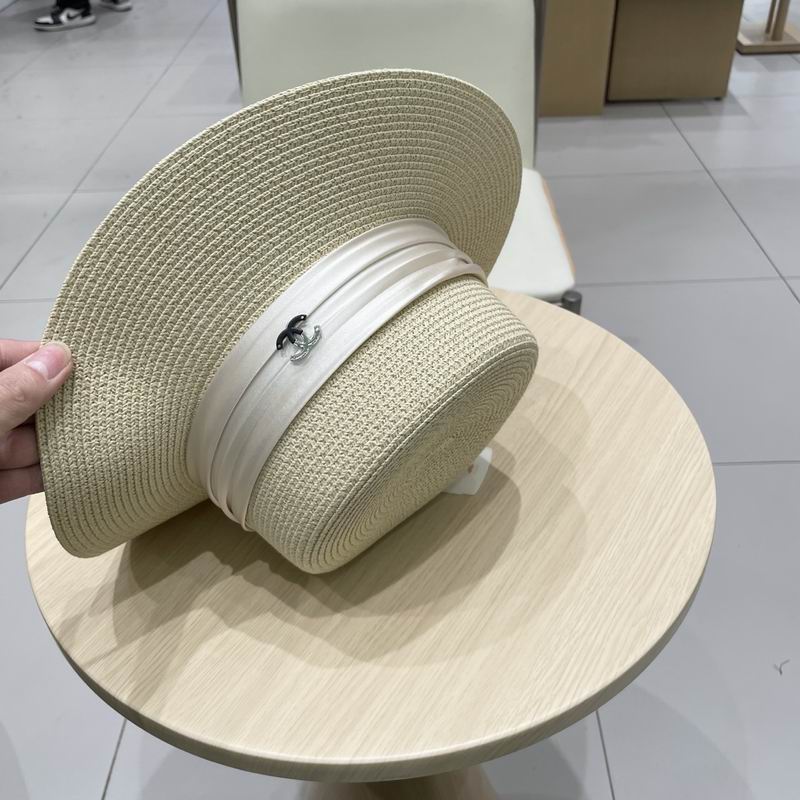 Chanel top hat (422)