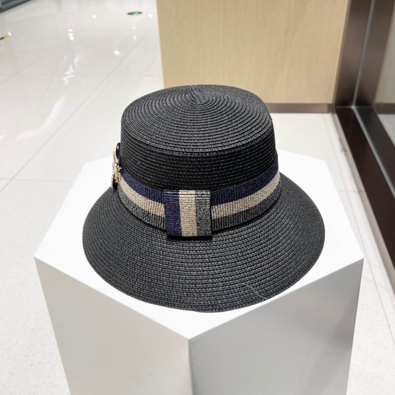 Chanel top hat (502)