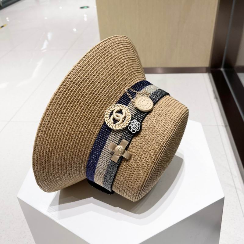 Chanel top hat (505)
