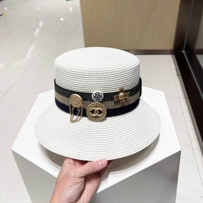Chanel top hat (519)
