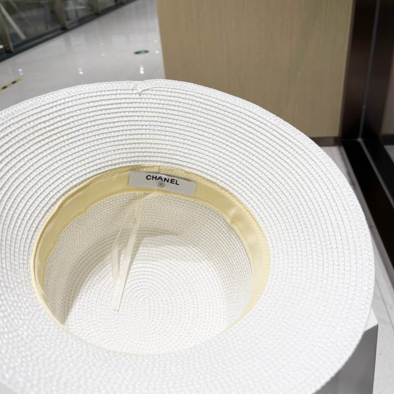 Chanel top hat (521)