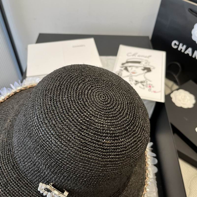 Chanel top hat (80)