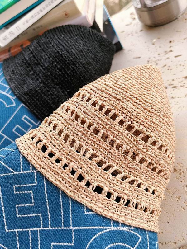 Chanel top hat dx (48)