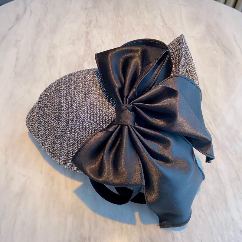 Chanel top hat dx (63)