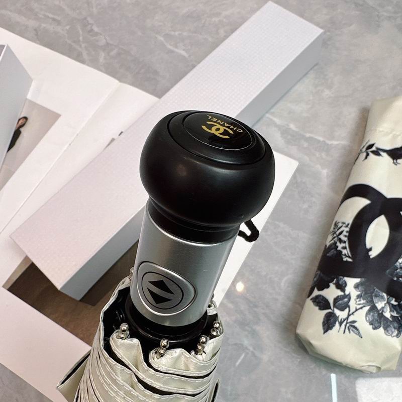 Chanel umbrella (652)