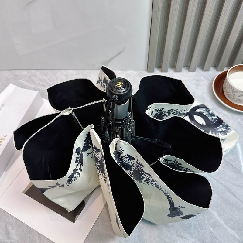 Chanel umbrella (655)