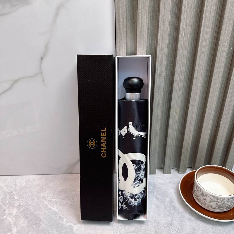 Chanel umbrella (660)