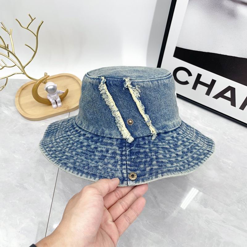 Descente hat dx (23)